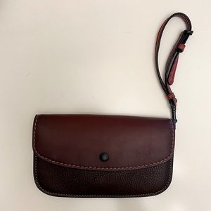 Coach 1941 Two-Tone Leather Wristlet Clutch Bag
